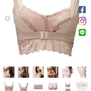 Push-up Lace Bra (Brand new with tag) from Japan